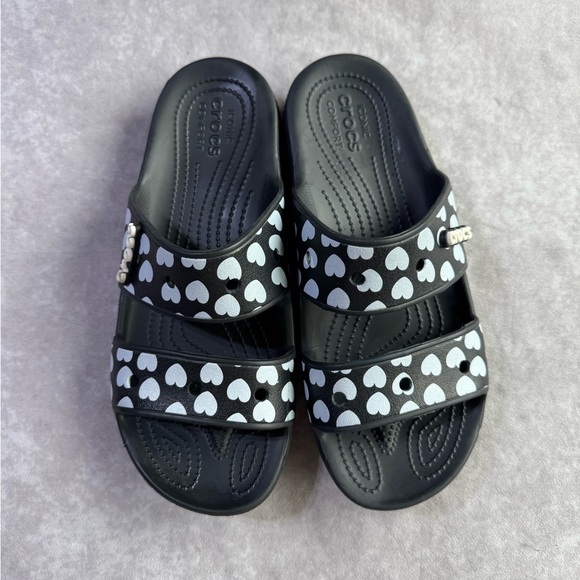 CROCS Shoes - Crocs Black and White Heart Sandals